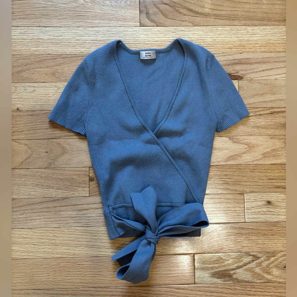 Aritzia all tied up sweater